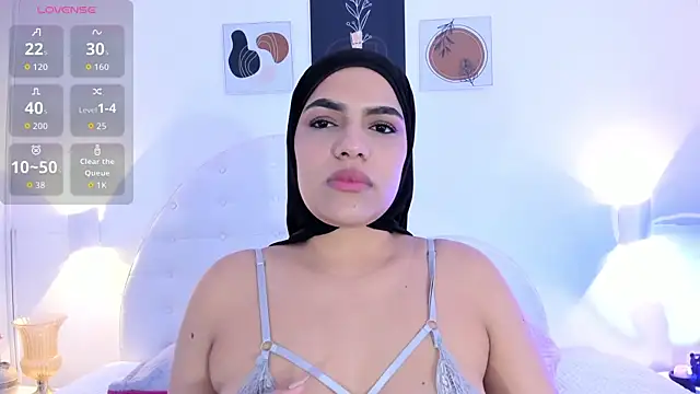 Snapshot of Umarani_ chatting on September 20, 6:31 pm Umarani online show from September 20, 6:31 pm