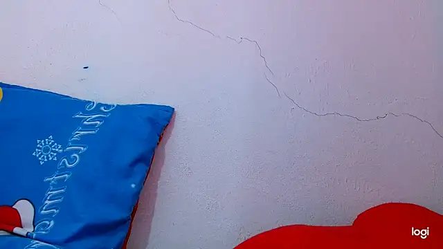 tomboyblue online show from February 8, 4:14 pm