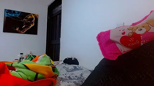 tomboyblue online show from May 16, 5:56 pm