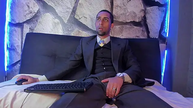 Paolo johnson online show from September 22, 11:34 am