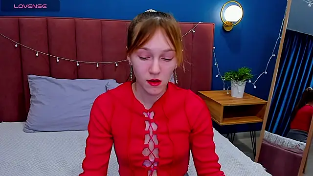 Snapshot of VanillaKelly chatting on January 24, 5:10 am VanillaKelly online show from January 24, 5:10 am