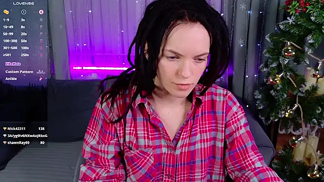 CoreyJane online show from December 21, 8:07 am