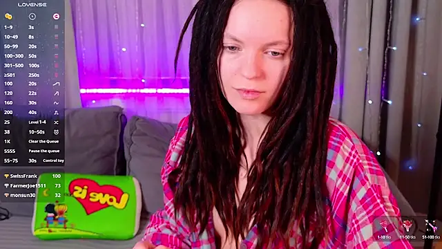 CoreyJane online show from March 18, 7:30 am