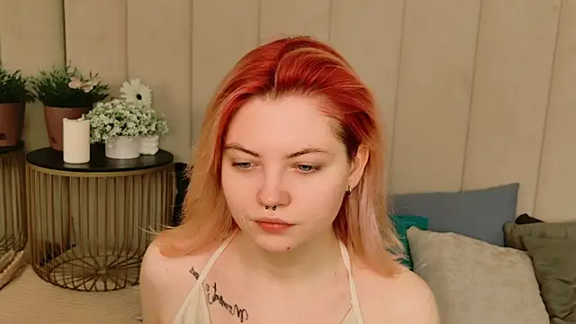 Lisa Adam online show from November 25, 5:02 pm