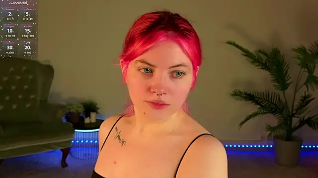 Lisa Adam online show from June 19, 6:12 pm