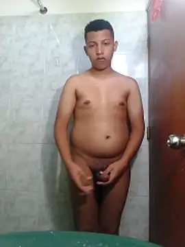 Fuenmayor40 online show from December 18, 4:57 pm