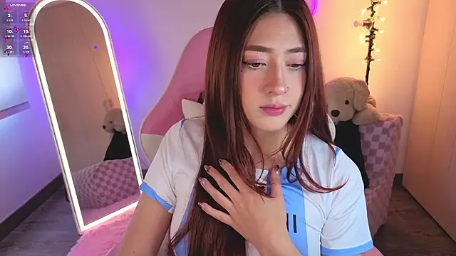 violet ch online show from February 5, 5:50 pm