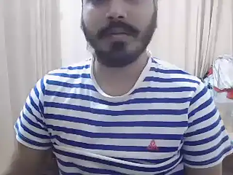 Snapshot of desiboyasif chatting on December 27, 3:26 pm desiboyasif online show from December 27, 3:26 pm