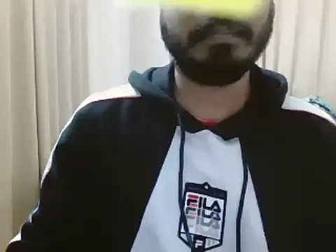 Snapshot of desiboyasif chatting on January 2, 4:02 pm desiboyasif online show from January 2, 4:02 pm