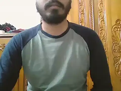 Snapshot of desiboyasif chatting on January 7, 4:27 pm desiboyasif online show from January 7, 4:27 pm