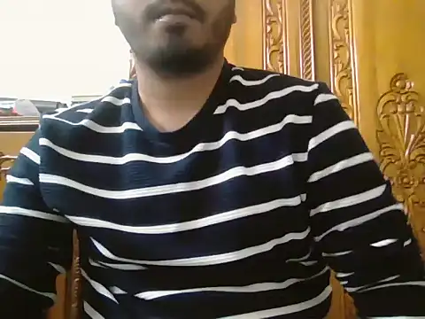 Snapshot of desiboyasif chatting on January 17, 9:39 am desiboyasif online show from January 17, 9:39 am