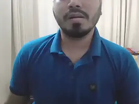 Snapshot of desiboyasif chatting on February 21, 4:26 pm desiboyasif online show from February 21, 4:26 pm
