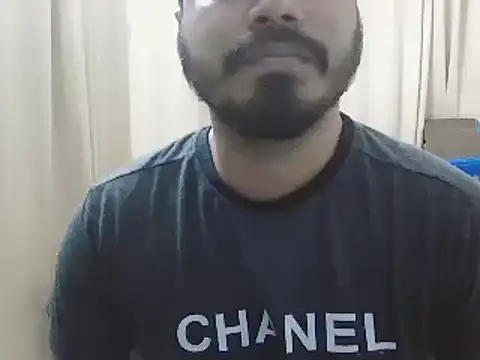 Snapshot of desiboyasif chatting on March 13, 4:01 pm desiboyasif online show from March 13, 4:01 pm
