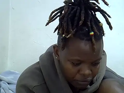 ebonyquinter online show from March 25, 4:40 am