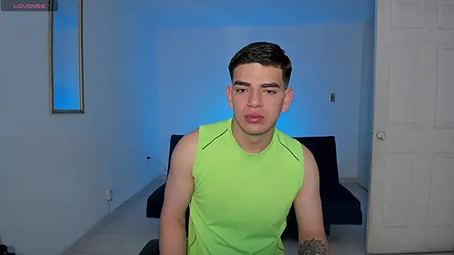 Ares Johnson online show from October 2, 12:12 pm