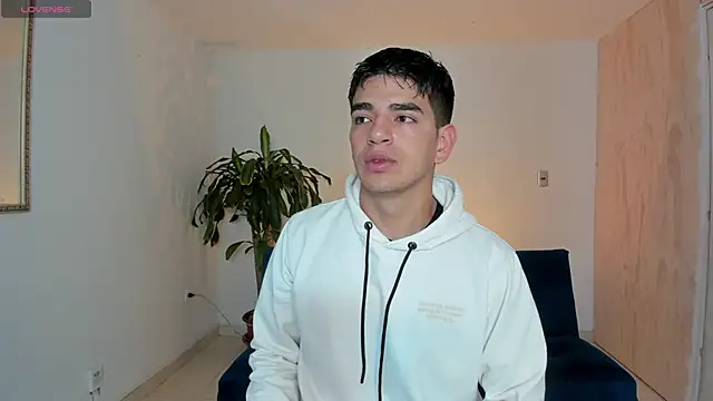 Ares Johnson online show from October 9, 11:08 am