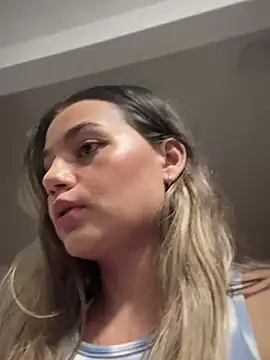 LittleSofia  online show from December 8, 1:24 am