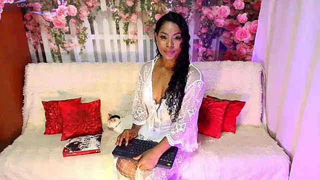 Snapshot of PaoL22 chatting on February 20, 4:31 am PaoL22 online show from February 20, 4:31 am