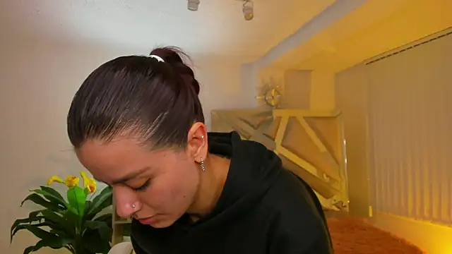 Ludovika mattson online show from December 20, 8:01 pm