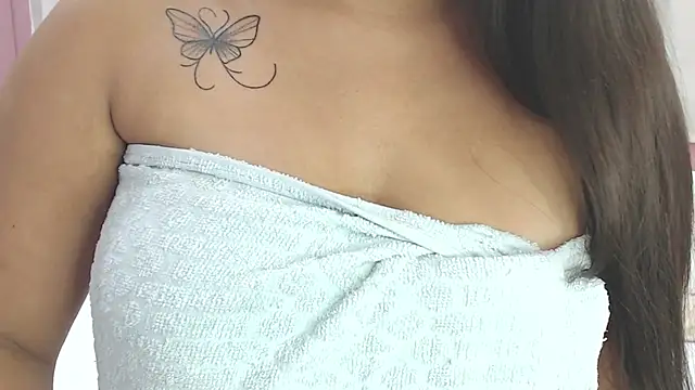 LexiiBloom online show from January 17, 4:57 pm