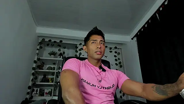 Couple muscle1 online show from January 5, 11:12 pm