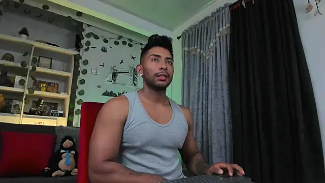 Couple muscle1 online show from October 7, 9:56 pm