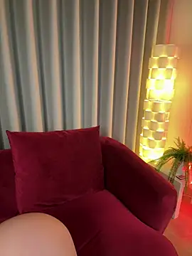 Eva Gonzalez online show from April 27, 11:03 pm