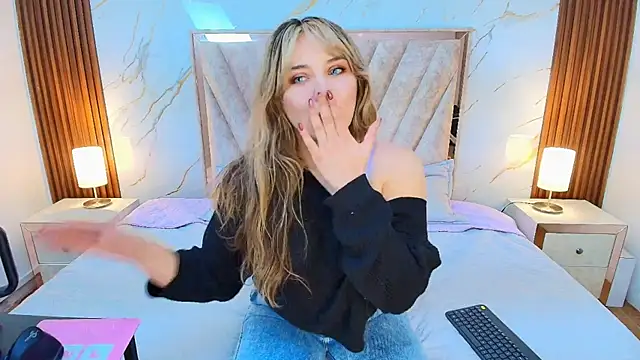 Annie mone online show from April 2, 5:21 pm