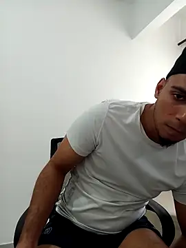 bonehur online show from February 19, 8:49 pm