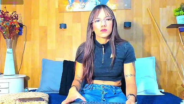 marianaa90 online show from May 7, 12:54 pm