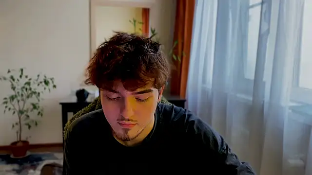 Snapshot of Nathon_ chatting on March 18, 2:31 pm Nathon online show from March 18, 2:31 pm