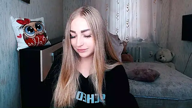  KittyBoo online show from September 20, 8:59 am