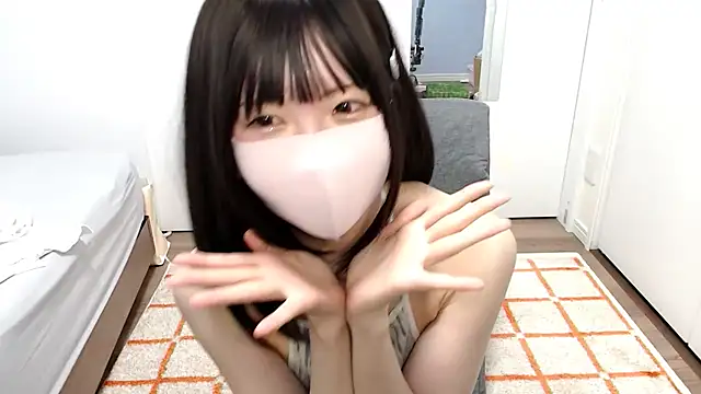 Snapshot of _mi_tsu_ki_ chatting on January 19, 11:12 am mi tsu ki online show from January 19, 11:12 am