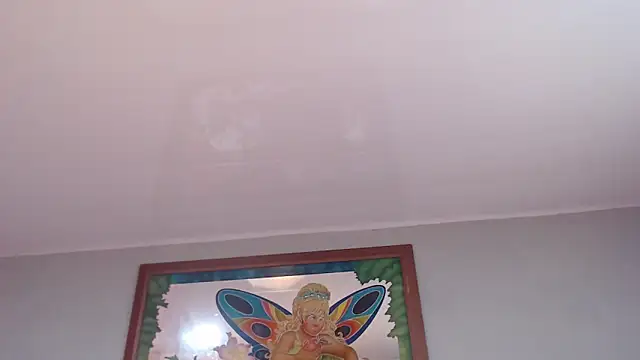 Snapshot of lizandandrew_hot chatting on October 27, 1:37 pm lizandandrew hot online show from October 27, 1:37 pm