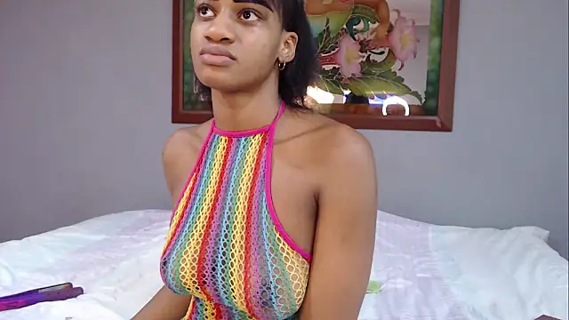 Snapshot of lizandandrew_hot chatting on November 4, 1:21 pm lizandandrew hot online show from November 4, 1:21 pm