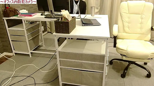 Snapshot of Toms-BBQ chatting on March 25, 2:12 pm Toms-BBQ online show from March 25, 2:12 pm