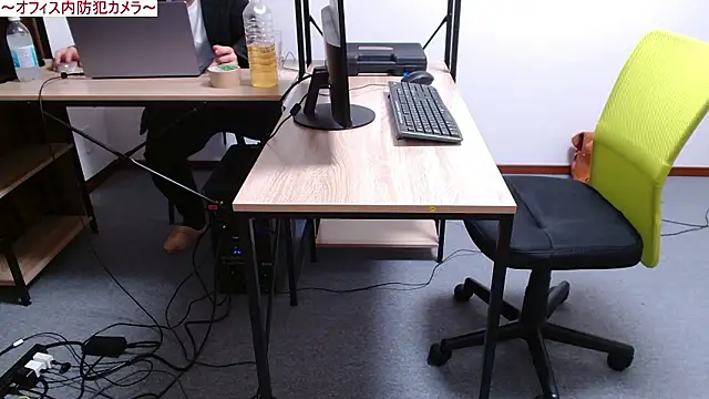 Snapshot of Toms-BBQ chatting on March 28, 12:16 pm Toms-BBQ online show from March 28, 12:16 pm