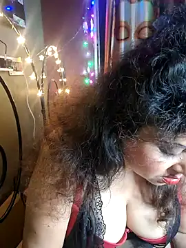 Snapshot of Maaya66 chatting on January 20, 6:32 pm Maaya66 online show from January 20, 6:32 pm