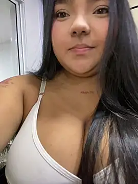 little lissiee online show from February 5, 12:26 am