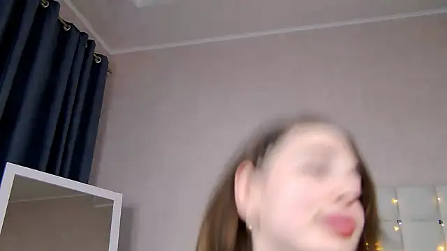 NicoleRosss online show from January 11, 7:27 pm