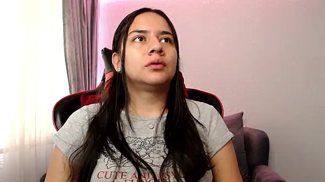 Lexyevans online show from December 26, 6:12 pm