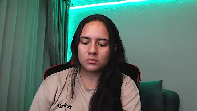 Lexyevans online show from January 27, 11:11 pm