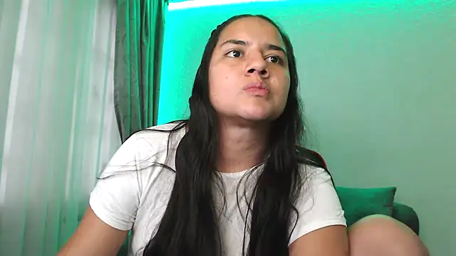 Lexyevans online show from January 31, 10:21 pm