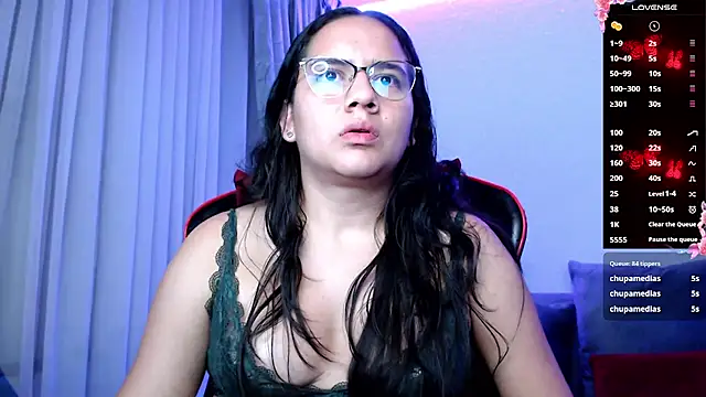 Lexyevans online show from February 19, 1:18 am