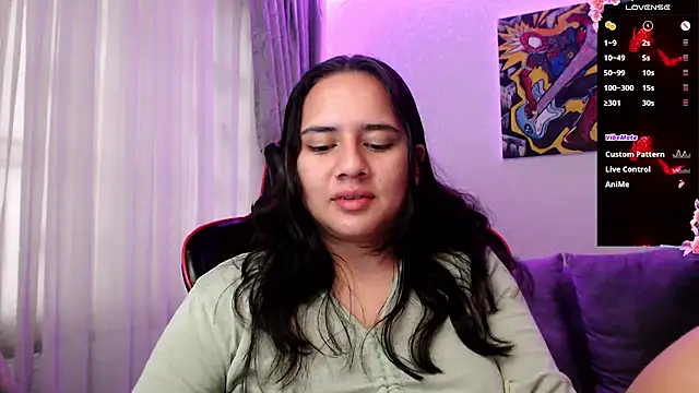 Lexyevans online show from March 3, 7:06 pm