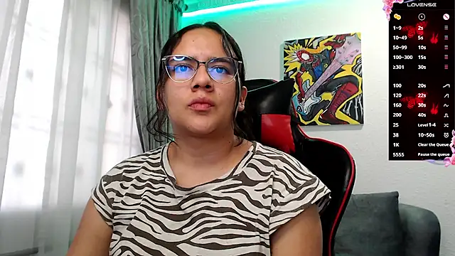 Lexyevans online show from March 17, 9:13 pm