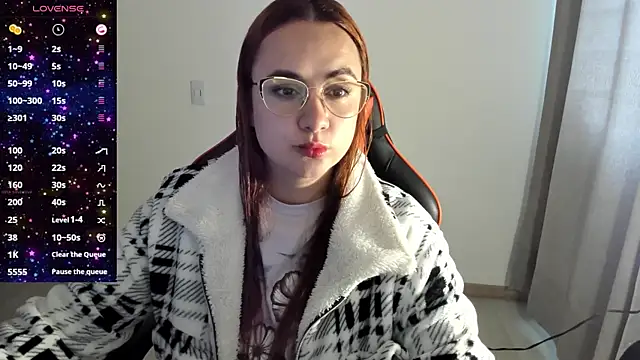 maryluna95 online show from October 14, 4:19 pm