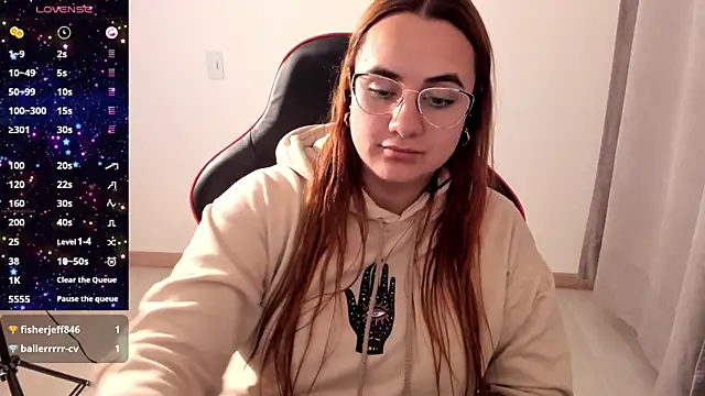 maryluna95 online show from October 28, 2:15 am