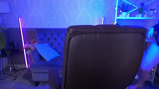 Snapshot of CoolTatis chatting on September 22, 6:59 am CoolTatis online show from September 22, 6:59 am