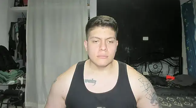 Snapshot of regan_jhonso chatting on January 8, 4:44 am regan jhonso online show from January 8, 4:44 am